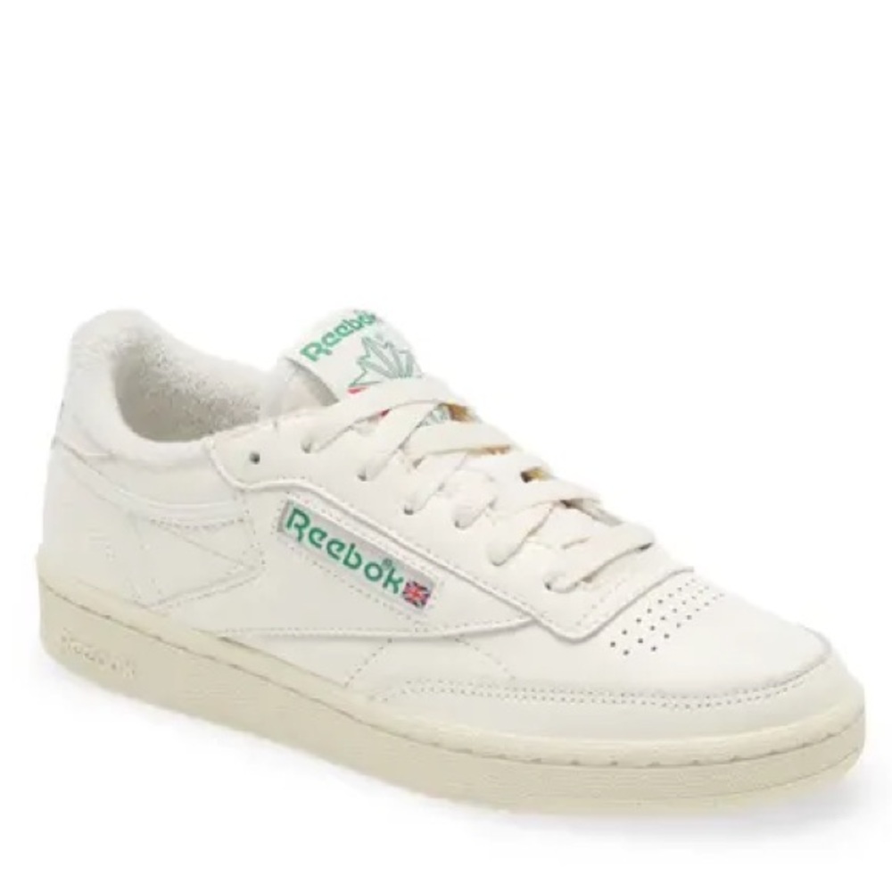 Reebok white classic tennis shoes